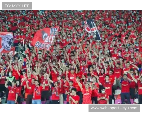 中超联赛球迷服务与体验提升，中超比赛球迷入场规则