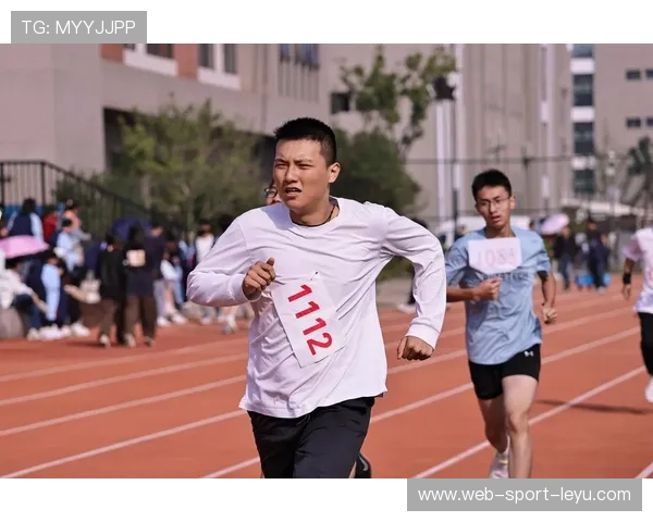 场上“瞬间奇迹”：运动员用速度书写永恒经典！